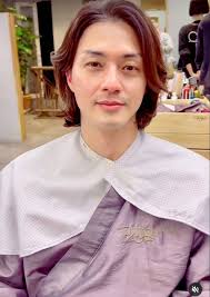 kim ji hoon selfie picture 🌌💖👉 LTo Ho 모정일마다 뿌어 ن ال