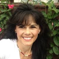 Dana Comstock-Benzick