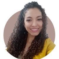 Lisset Castillo's Instagram, Twitter & Facebook