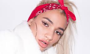 19 岁创作歌手，Pia Mia 造访Terry Richardson 工作室– NOWRE现客