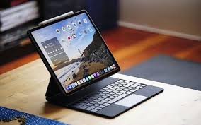 Cara download video youtube di laptop pastinya bakal dicari banget oleh kamu yang gemar menonton video youtube lewat laptop, ya, geng. Tanpa Aplikasi Begini 5 Cara Download Video Dari Youtube Di Hp Dan Laptop Rumah123 Com