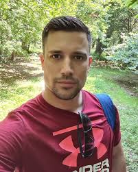 Hombres Para Hombres added a new photo.