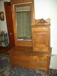 Antique Chevelle Dresser Hat Box Ebay Antique Dresser Antiques Victorian Furniture