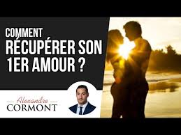 Elle était blonde, elle avait les yeux qui pétillaient. Retrouver Un Amour De Jeunesse Ou Son Premier Amour Nos Conseils