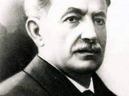 Novele, in care include si nuvela comoara, in 1900 ii apare ampla nuvela vatra parasita, in 1902 romanul din batrani pentru care primeste. AstÄzi Despre Ioan Slavici Scriitor Ardelean Èi Jurnalist Renumit Inchis De Cinci Ori Atat In Austro Ungaria Ca Presupus NaÈionalist Roman Cat Èi In Romania Ca Presupus Spion Austro Ungar IÈi Doarme