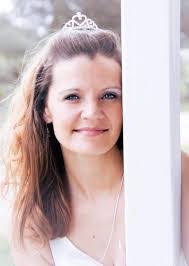 Marie Casper's Instagram, Twitter & Facebook