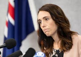 Jacinda kate laurell ardern dilahirkan pada 26 julai 1980 di 8. Jacinda Ardern Frustasi Gajinya Belum Dipotong Untuk Krisis Covid Dunia Tempo Co
