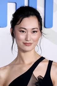 8,356 Mari Hosokawa Stock Photos