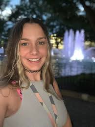 Single mom of 4 looking for friends in area