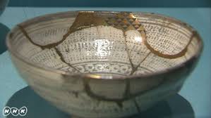 作品no 066 金継ぎされた碗 1400 1500年 韓国 金継ぎ 陶芸 大英博物館