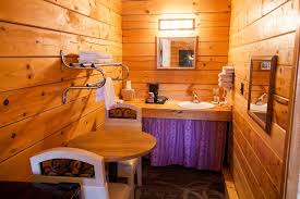 Book directly with cabin owners or local managers and get the guaranteed lowest rental rate at rentwisconsincabins.com, a website devoted to wi cabins, cottages, lodges and homes. Bryce Gateway Inn Cabins Rentals Panguitch