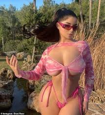Mar 21, 2021 · librivox about. Demi Rose Lasst Die Temperaturen Steigen Als Sie Oben Ohne Posiert Aktuelle Boulevard Nachrichten Und Fotogalerien Zu Stars Sternchen