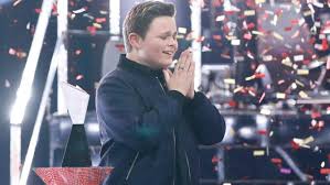 The voice kids is op zoek naar iemand met grote klasse, met blijvende impact en een eigen geluid. The Voice Finale Carter Rubin Wins Season 19