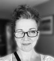 Lorinda Crawford's Instagram, Twitter & Facebook