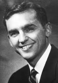 Patrick Mcinnis's Instagram, Twitter & Facebook