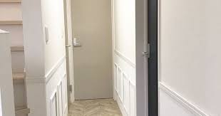 モールディング ダイソーフォトフレーム 腰壁 ベニア板 腰壁diy ドアリメイク などのインテリア実例 2018 11 08 21 39 27 roomclip ルームクリップ モールディング ドアリフォーム インテリア