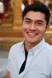The family lived for almost five years in terengganu, on the east coast of peninsular malaysia, before moving to surrey, england, when. Henry Golding Henry Golding Hot Actors Crazy Rich Asians