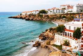 Its glitzy golden mile is brimming with trendy nightclubs, luxury hotels and exclusive restaurants where vips come to see and be seen. The 10 Best Seaside Towns On The Costa Del Sol Clickstay