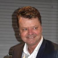 Mark Suckley's Instagram, Twitter & Facebook