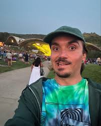 Tyler Herrmann (@simfinny) • Instagram photos and videos