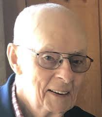 Bob Fickling's Instagram, Twitter & Facebook