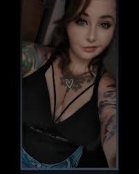 ᴀʟᴡᴀʏs ᴡᴇɴᴛ ɪɴ ᴛʜᴇʀᴇ ᴊᴜsᴛ ʙᴇᴄᴀᴜsᴇ ʟᴏʟ💯😂🤷🏾‍♀️