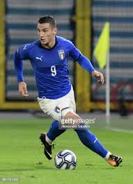 Huge collection, amazing choice, 100+ million high quality, affordable rf and rm images. Federico Bonazzoli Sampdoria On Loan To Spal Italy Young Football Players Football Players Football