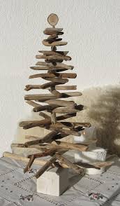 Sapin En Bois Flotte Sur Un Socle Blanchi Accessoires De Maison Par Vidal Tm Sapin En Bois Flotte Sapin Bois Sapin De Noel En Bois Flotte