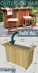 Crisp and clean, this backyard bar is the perfect set up for lots of entertainment throughout the warmer months of the year. Pin On Diy Outdoor Bar