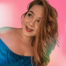 Carol Franson's Instagram, Twitter & Facebook