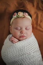 Newborn photography tips and equipment recommendations