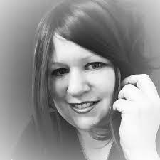 Deena Cannon's Instagram, Twitter & Facebook