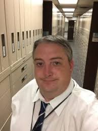 RootsMagic vs. Legacy: pros and cons of genealogy software