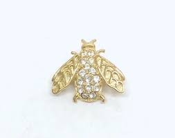 gold bee brooch