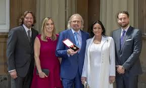 How many kids do the Bee Gees have, and who are they? - Smooth