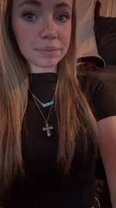 Lily Capps's Instagram, Twitter & Facebook