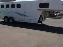 The horse gate trailer sales is offering charmac's outlaw 4 horse gooseneck! Gooseneck Horse Trailer For Sale Gooseneck Classifieds