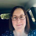 Darla Giles's Instagram, Twitter & Facebook