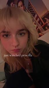 Amanda Deary's Instagram, Twitter & Facebook