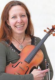 Eine grosse Kiste für den Kinderchor