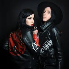 Iamx is the solo musical project of chris corner of the band sneaker pimps.founded in 2004 in london, it is an independent music project which also focuses on and experiments with visual art. Chris Corner Of Iamx Comes Alive In New Light Rue Morgue