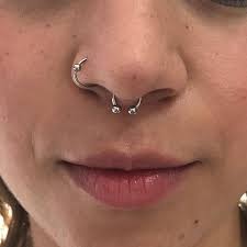 Does Septum Piercing Hurt Clarify This Doubt And See Inspirations Photos Clarify Doubt Hurt Inspirations Photos Piercing No Septo Septo Piercing Cepto