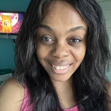 Please date romantic men. Please date men who love you more than you love  them. Please date men who are kind & Gentle. Please date men who like to  plan dates &