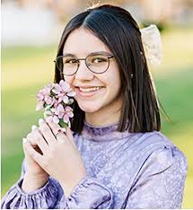 Oak Hill High School announces 2023 honor graduates