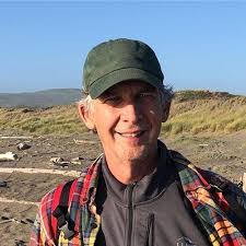 Seth Tracy's Instagram, Twitter & Facebook