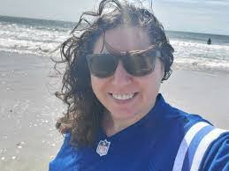 Jodi Poff's Instagram, Twitter & Facebook