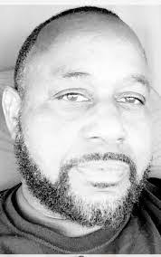 Lloyd Tucker's Instagram, Twitter & Facebook