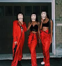 60 Super Duo Halloween Costume Ideas For You And Your Best Friend Ecemella In 2020 Badass Halloween Costumes Halloween Costumes Friends Halloween Outfits