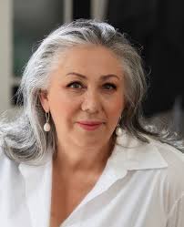 Gill Gordon-Smith, IWE — A Balanced Glass