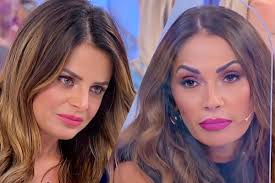 Uomini e Donne, ex dama demolisce Roberta Di Padua e Ida: “Pessime”